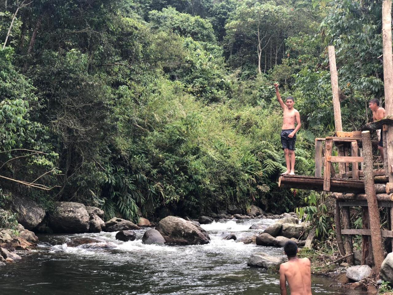 La Herradura Lodge サンタ・ロサ・デ・カバル エクステリア 写真