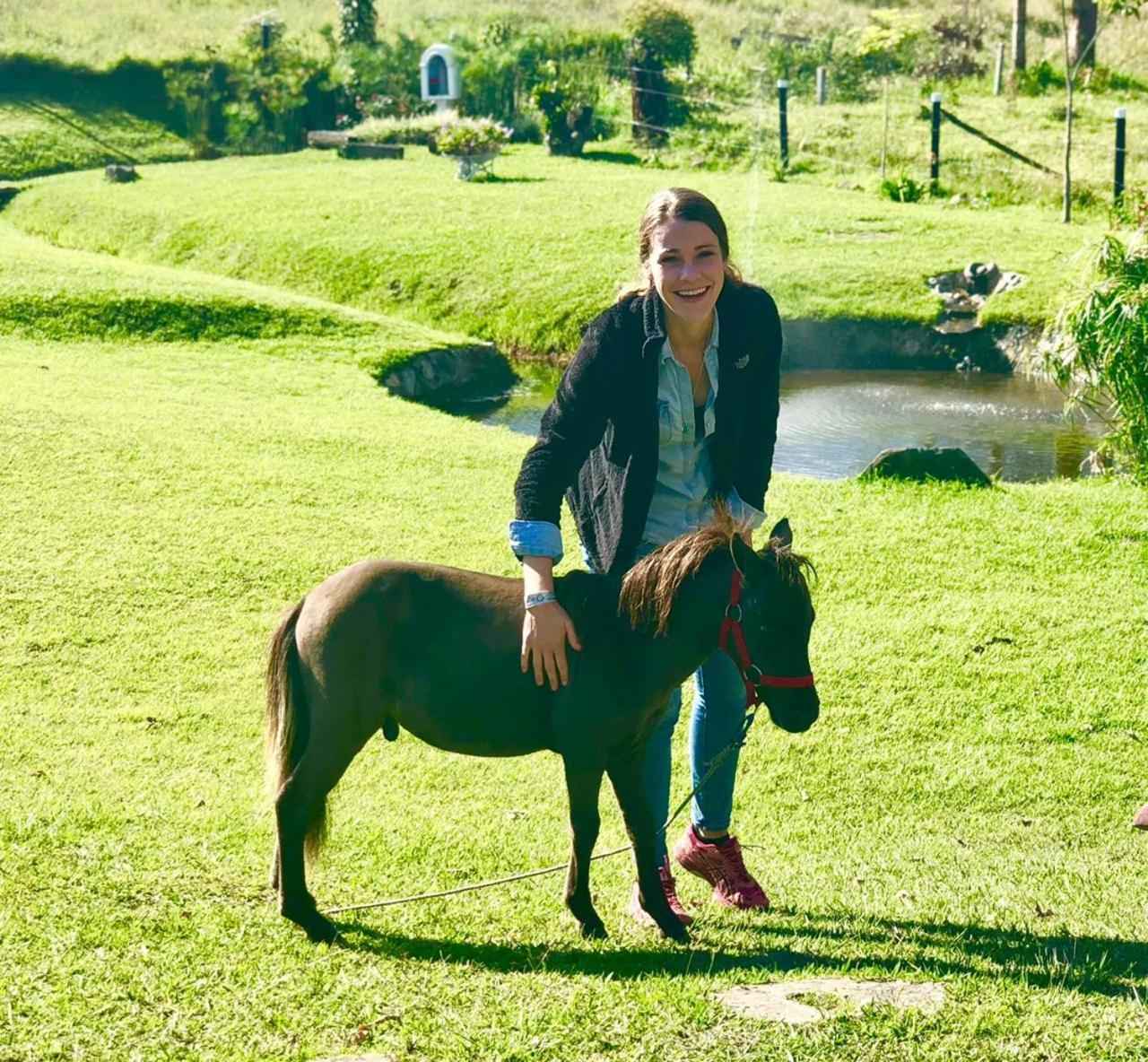 La Herradura Lodge サンタ・ロサ・デ・カバル エクステリア 写真